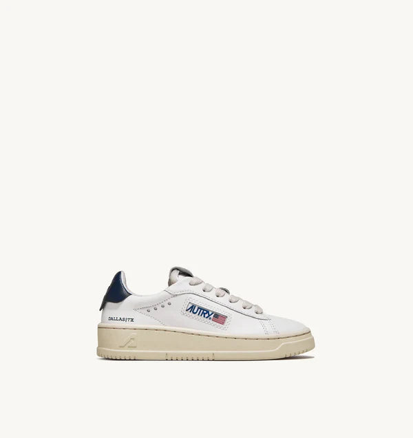 BASKET BAISSE DALLAS EN CUIR BLANC ET BLEU POUR ENFANTS